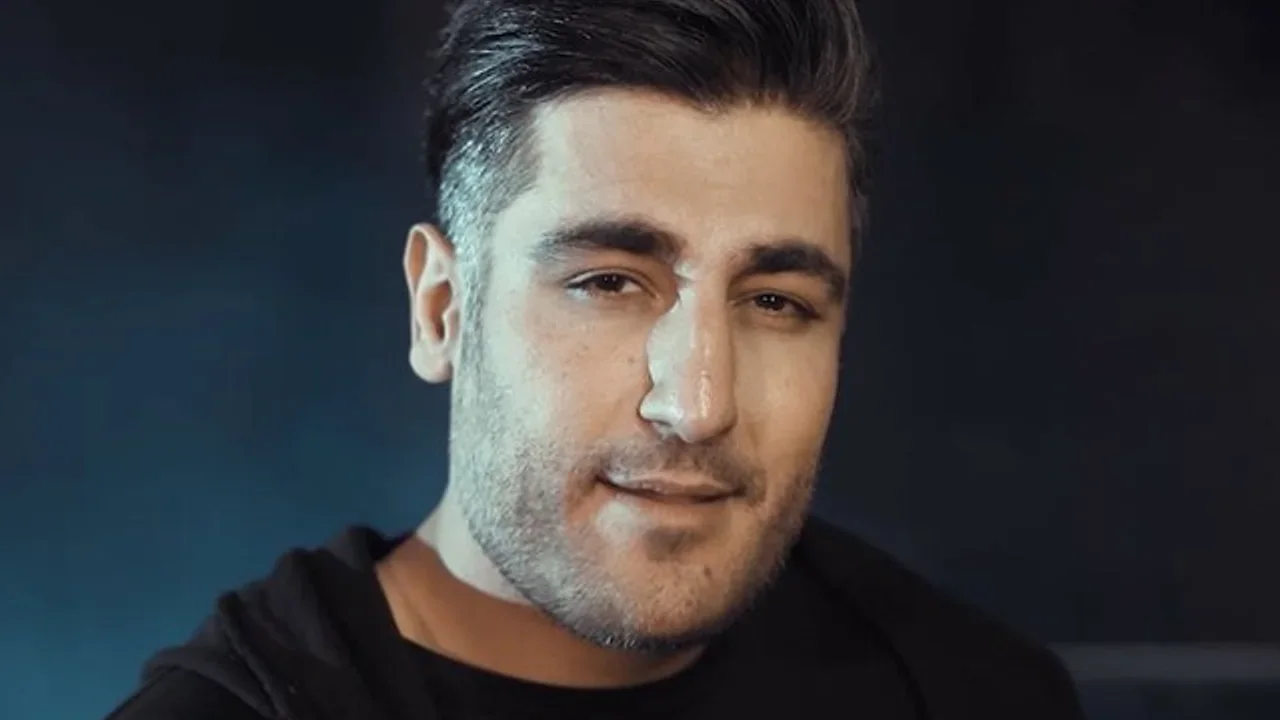 Shahab Mozaffari - Barax